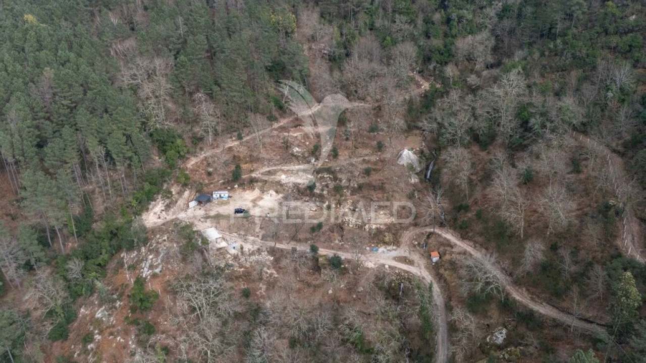 Terreno para Venda em Chamoim e Vilar Foto 18