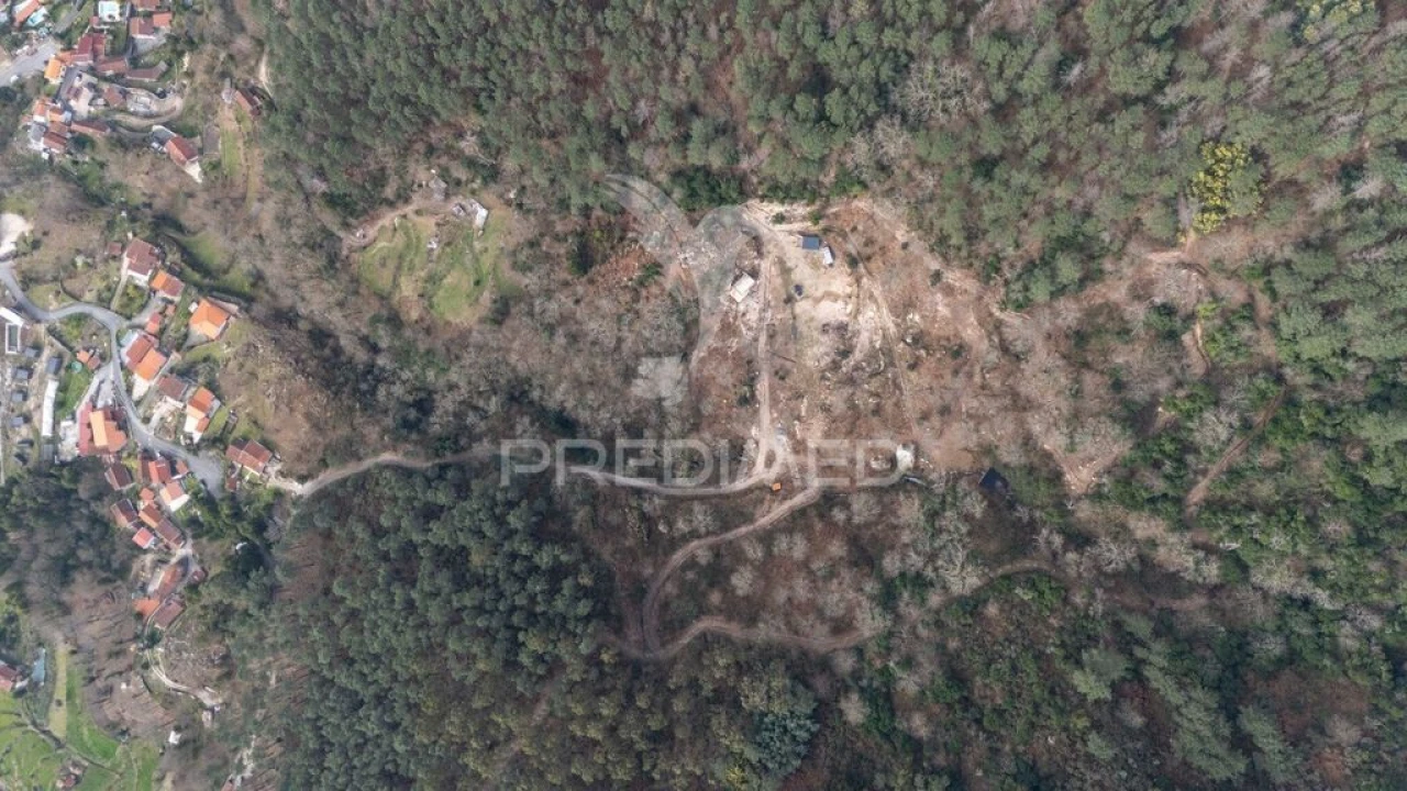 Terreno para Venda em Chamoim e Vilar Foto 19