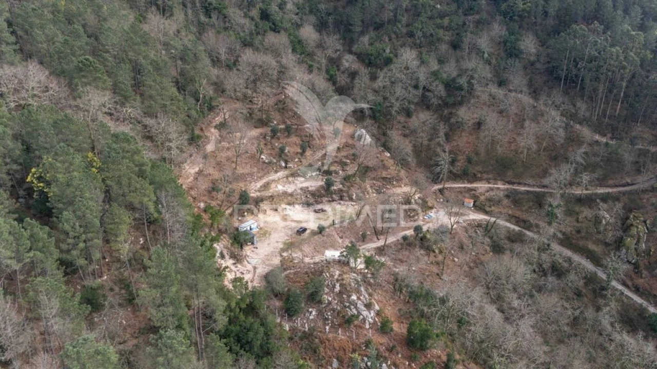 Terreno para Venda em Chamoim e Vilar Foto 20