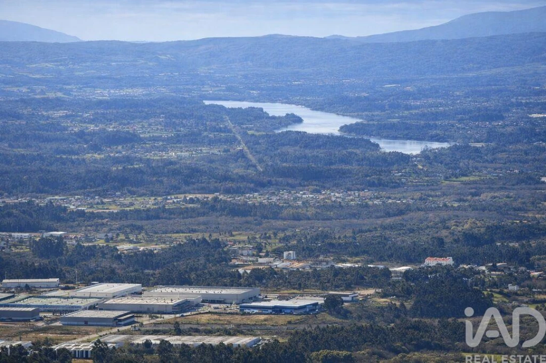 Terreno para Venda em Gondomil e Sanfins Foto 14