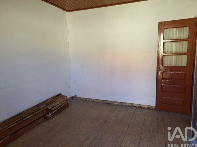 Moradia T3 para Venda em Cortegaça Foto 5