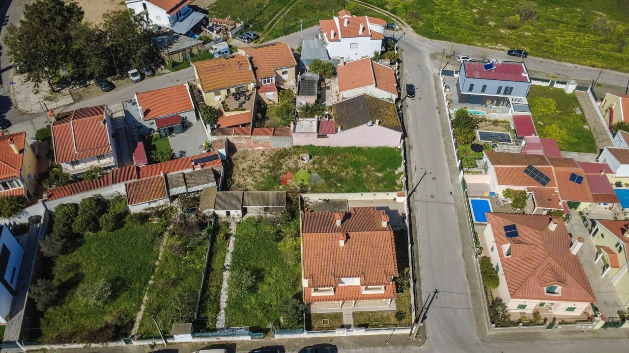 Terreno para Venda em Santo Antonio da Charneca Foto 13
