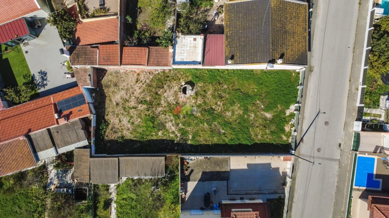 Terreno para Venda em Santo Antonio da Charneca Foto 7