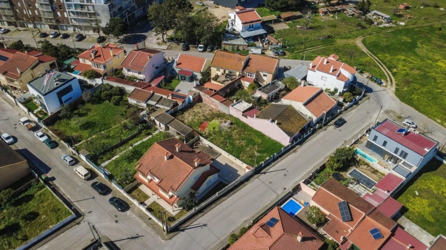 Terreno para Venda em Santo Antonio da Charneca Foto 14