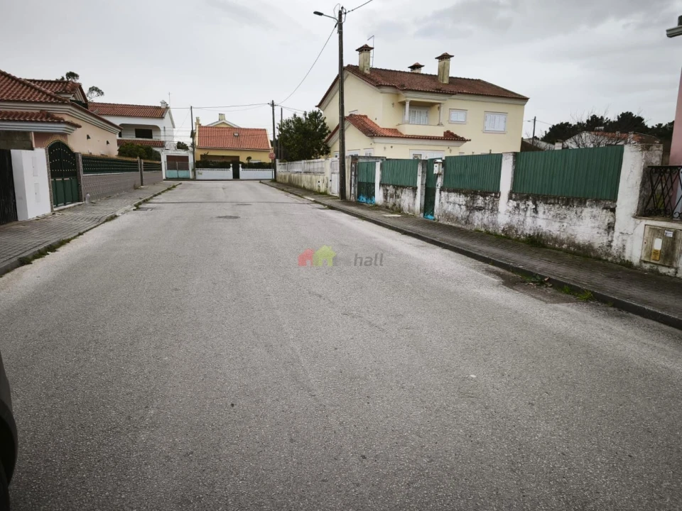 Terreno para Venda em Santo Antonio da Charneca Foto 7