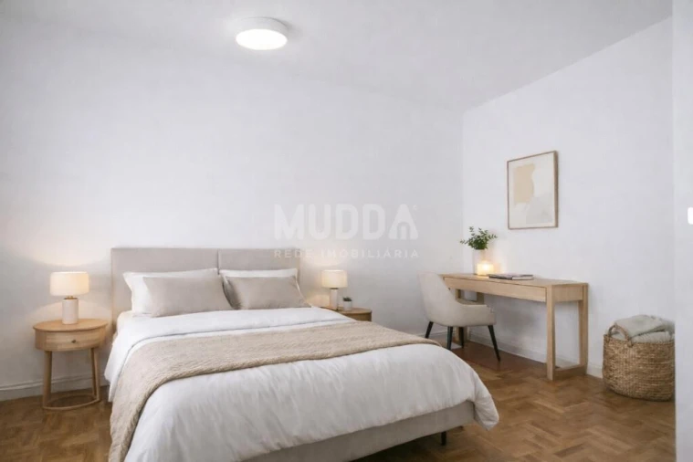 Moradia T3 para Venda em Santa Maria Maior Foto 23