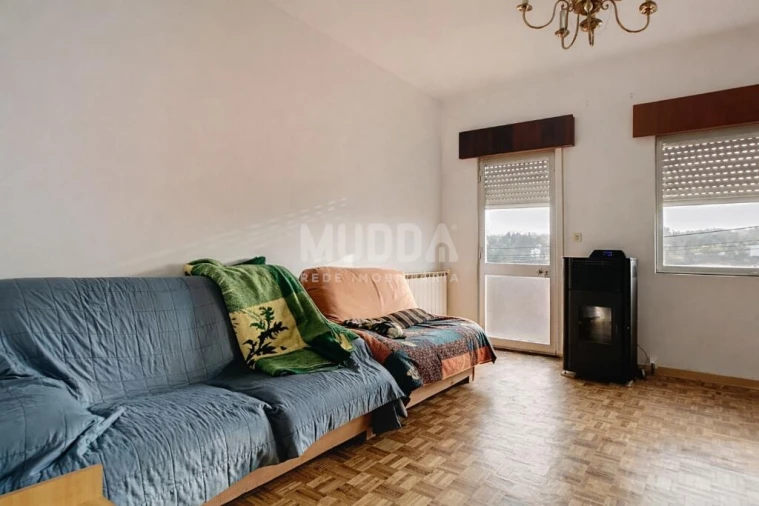 Moradia T3 para Venda em Santa Maria Maior Foto 13