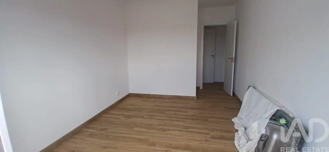 Apartamento para Venda em Olhão Foto 10