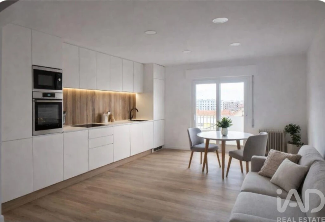 Apartamento para Venda em Olhão Foto 1