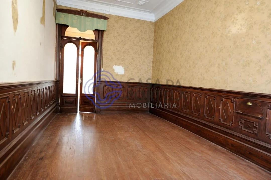 Prédio para Venda em Lordelo do Ouro e Massarelos Foto 9