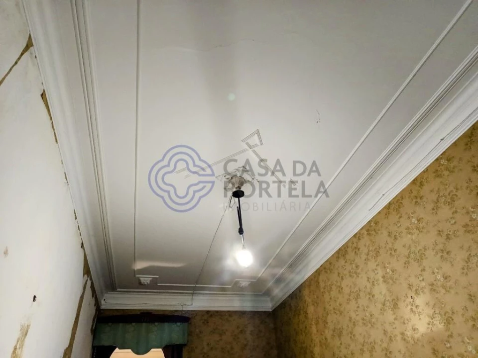 Prédio para Venda em Lordelo do Ouro e Massarelos Foto 10