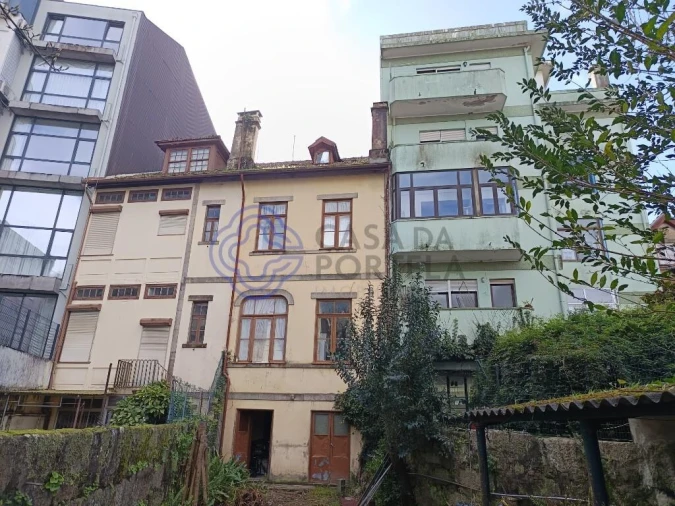 Prédio para Venda em Lordelo do Ouro e Massarelos Foto 17