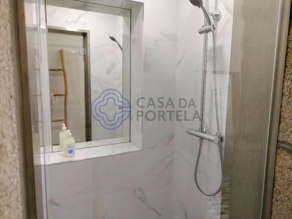 Prédio para Venda em Cedofeita, Santo Ildefonso, Sé, Miragaia, São Nicolau e Vitória Foto 9