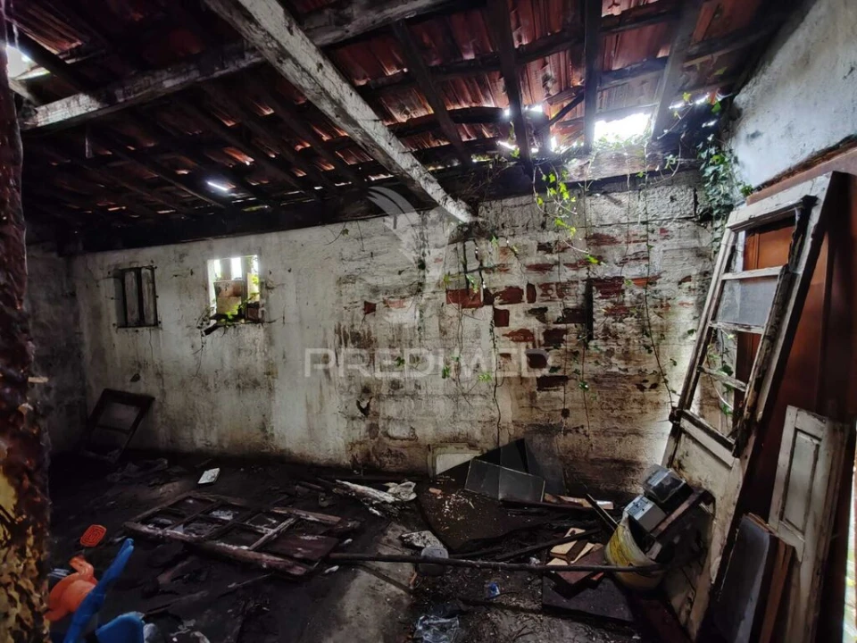 Moradia para Venda em Oliveira do Douro Foto 7