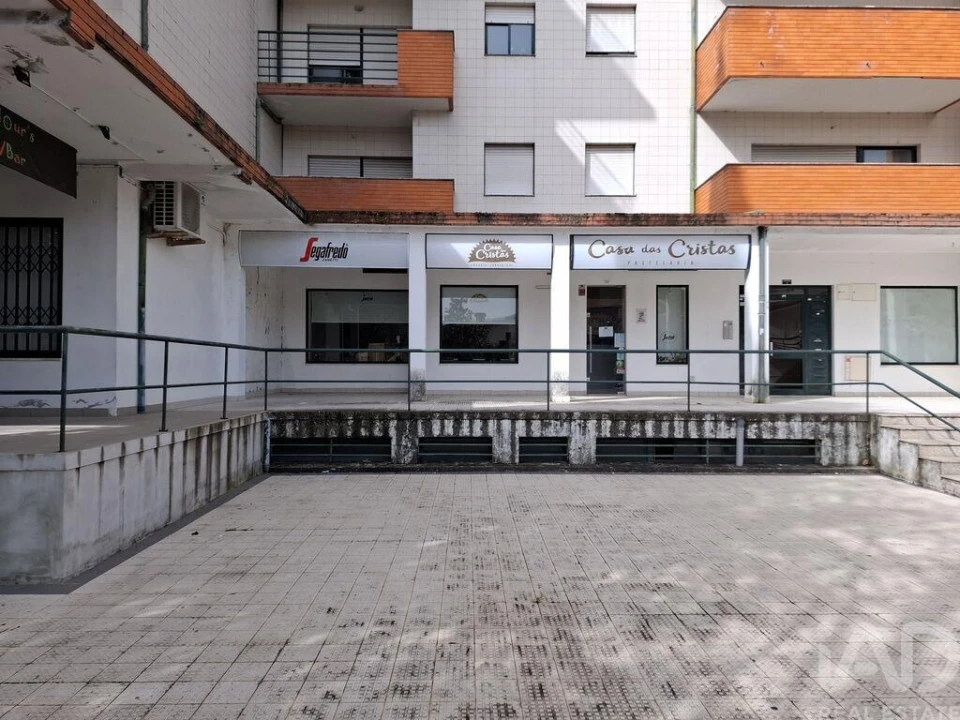 Loja para Venda em Pena, Quintã e Vila Cova Foto 21