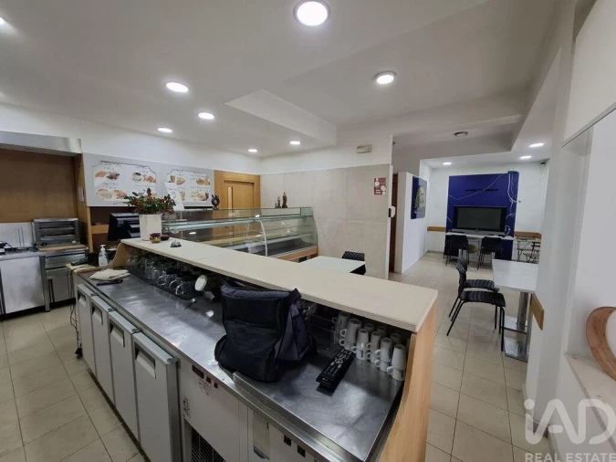 Loja para Venda em Pena, Quintã e Vila Cova Foto 6