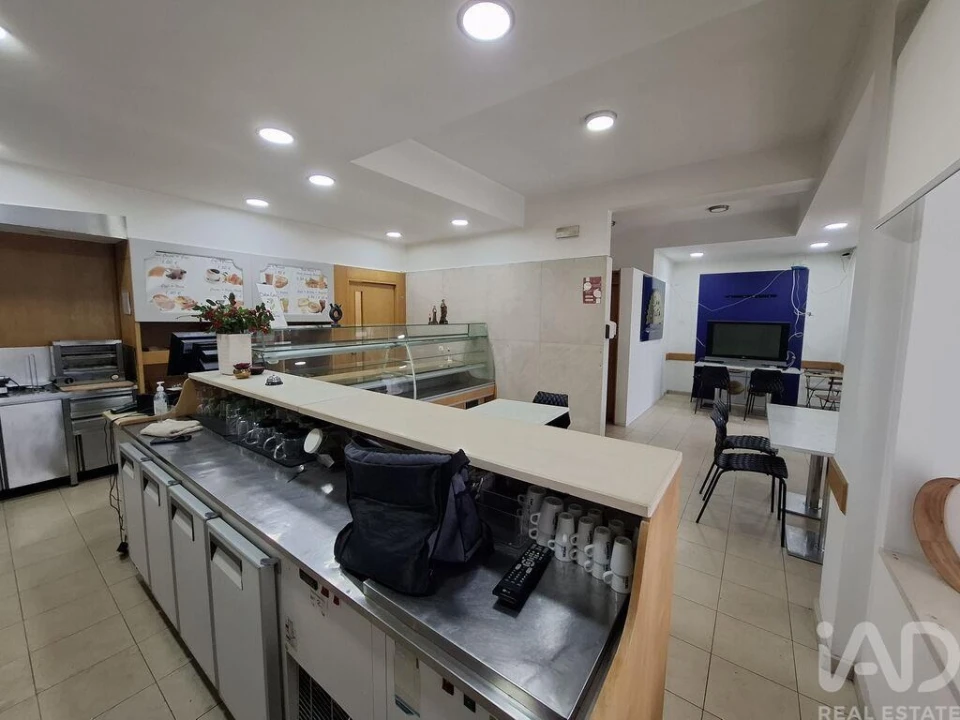 Loja para Venda em Pena, Quintã e Vila Cova Foto 6