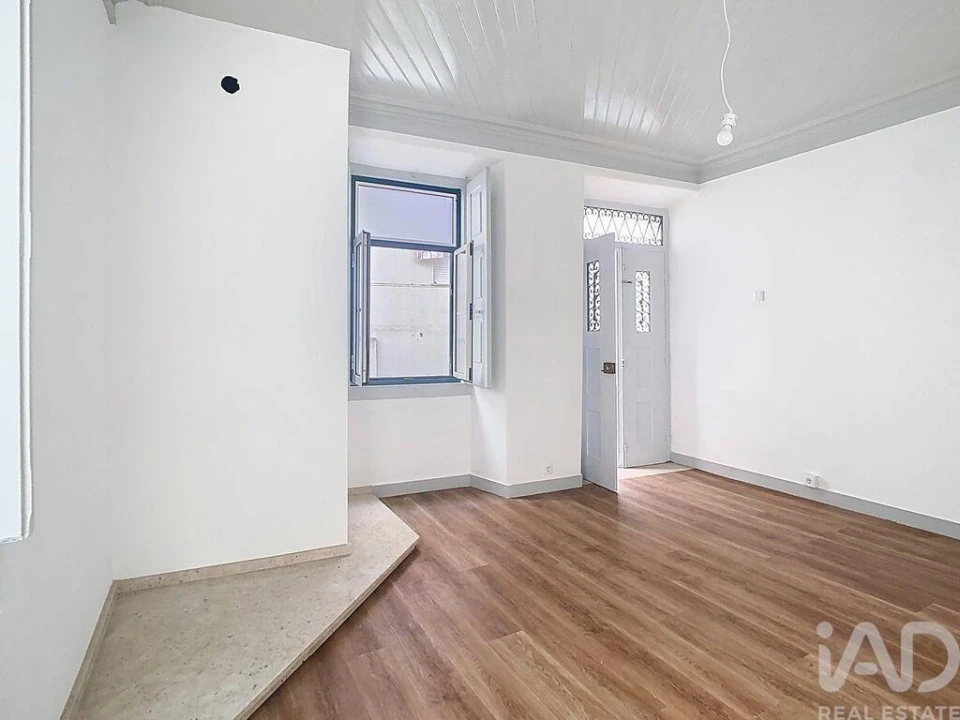 Moradia T3 para Venda em Mira de Aire Foto 5