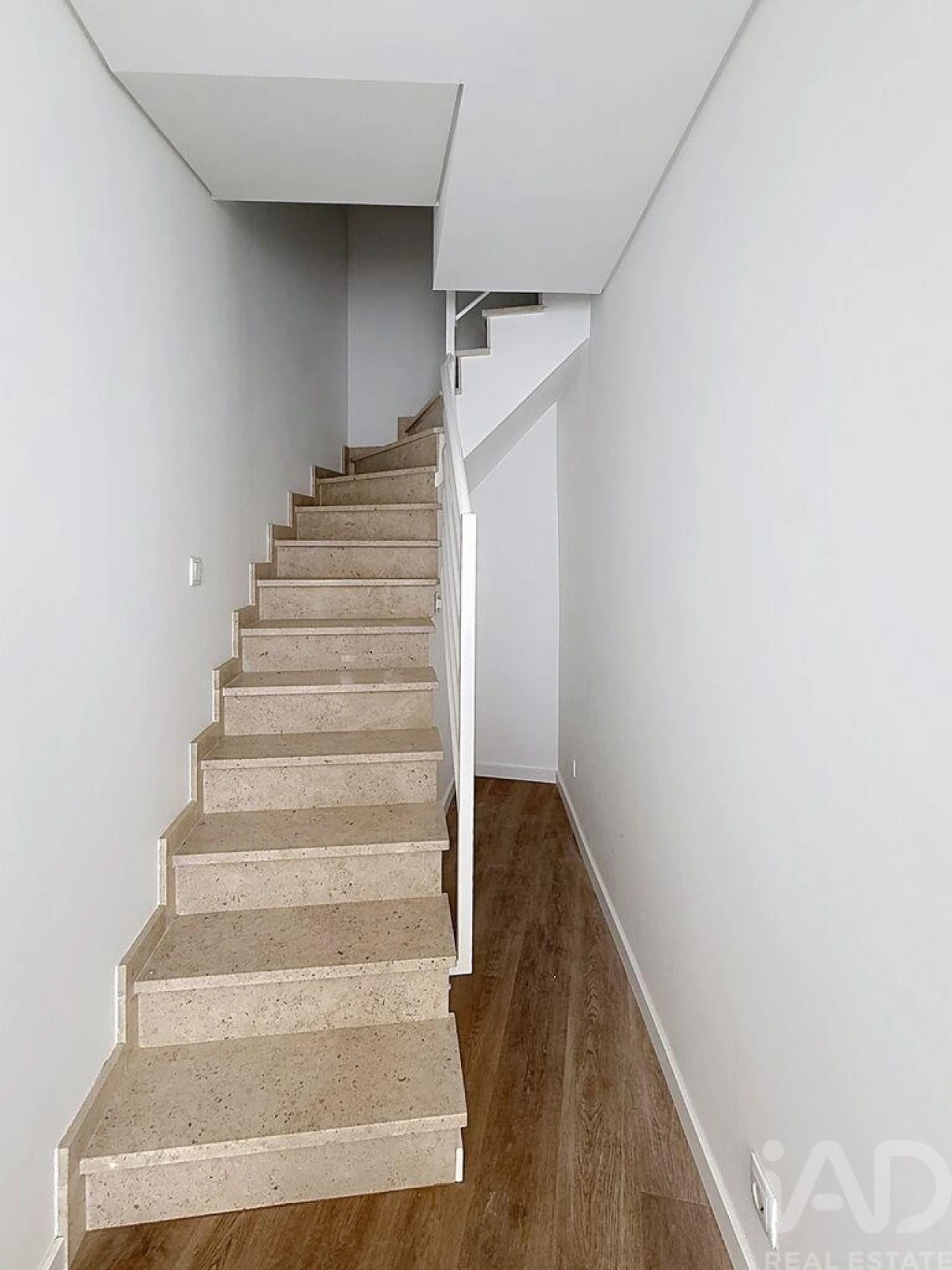 Moradia T3 para Venda em Mira de Aire Foto 9