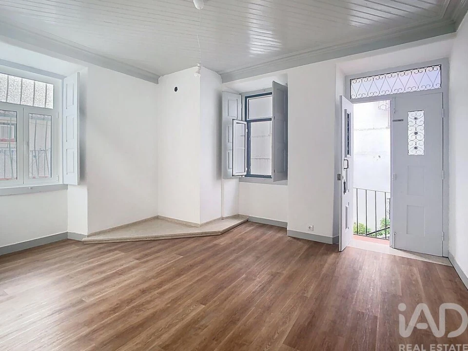 Moradia T3 para Venda em Mira de Aire Foto 3