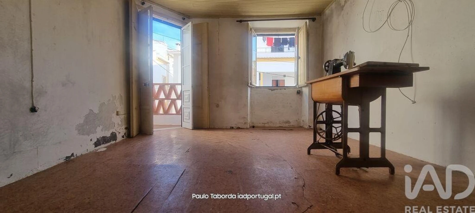 Moradia T5 para Venda em Santa Maria da Devesa Foto 8