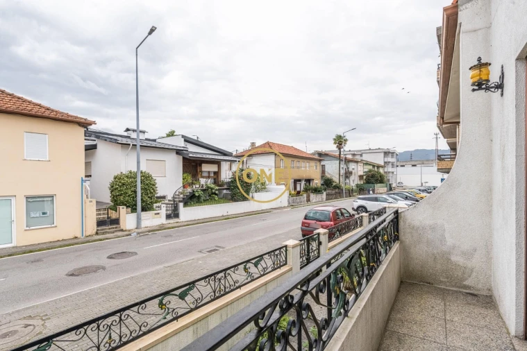 Moradia T5 para Venda em Santo Tirso, Couto (Santa Cristina e São Miguel) e Burgães Foto 33