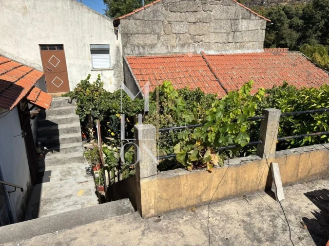 Quinta T4 para Venda em Maçainhas Foto 1