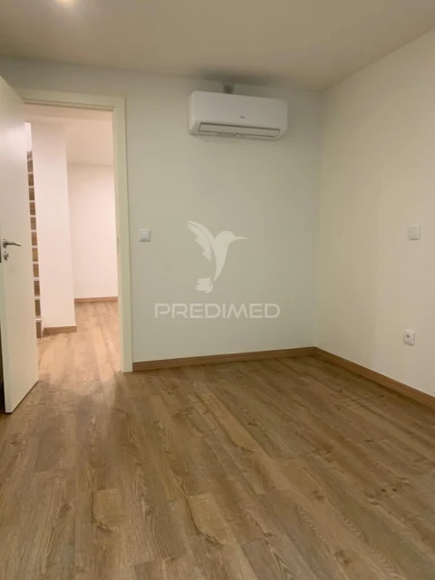 Apartamento T2 para Venda em Cedofeita, Santo Ildefonso, Sé, Miragaia, São Nicolau e Vitória