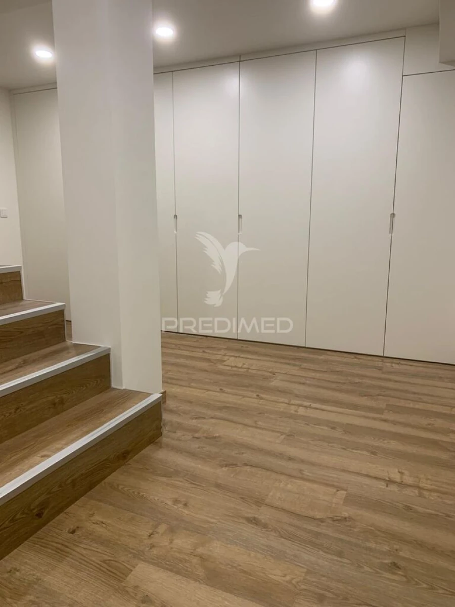 Apartamento T2 para Venda em Cedofeita, Santo Ildefonso, Sé, Miragaia, São Nicolau e Vitória Foto 5