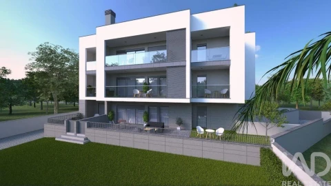 Apartamento T1 para Venda em Faro (Sé e São Pedro)