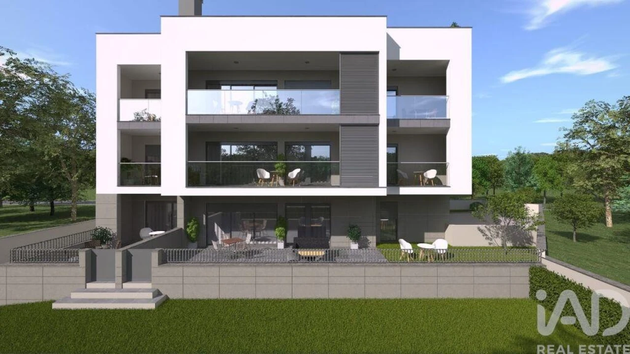 Apartamento T1 para Venda em Faro (Sé e São Pedro) Foto 5