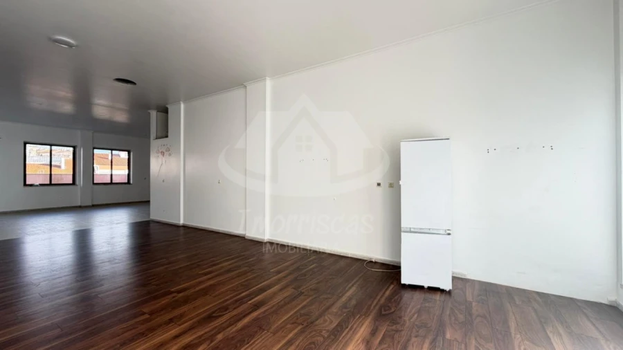 Loja para Arrendamento em Póvoa de Santa Iria e Forte da Casa Foto 13