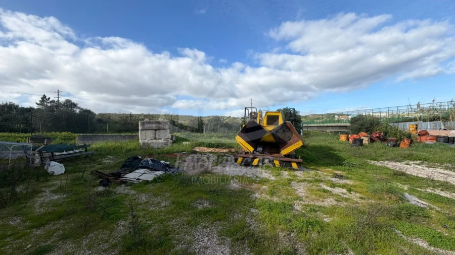 Terreno Agricola ou Rústico para Arrendamento em Santo Antão e São Julião do Tojal Foto 19