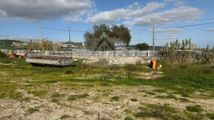 Terreno Agricola ou Rústico para Arrendamento em Santo Antão e São Julião do Tojal Foto 20