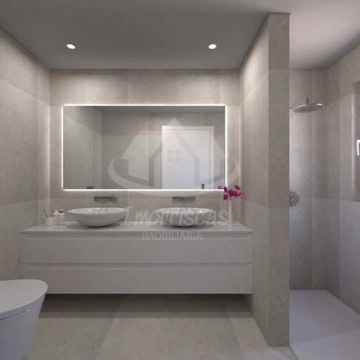 Moradia T5 para Venda em Vila Franca de Xira Foto 35