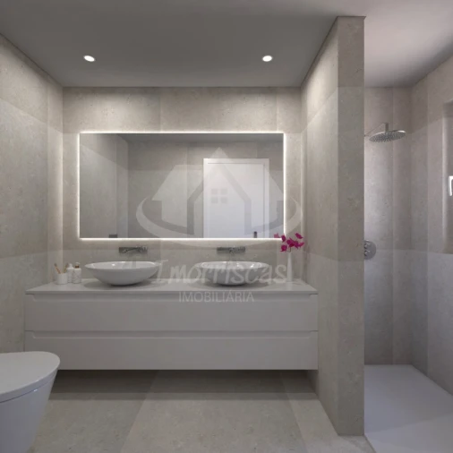 Moradia T5 para Venda em Vila Franca de Xira Foto 35