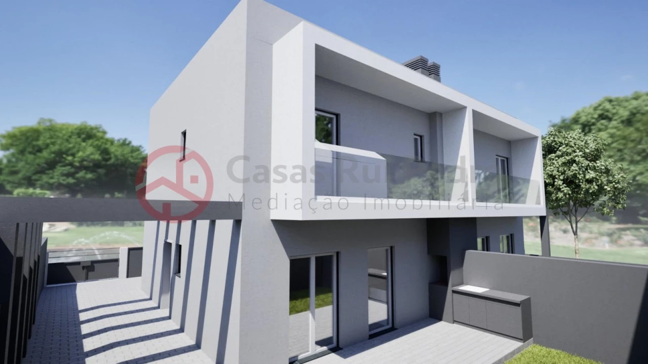 Moradia T4 para Venda em Fernao Ferro Foto 32