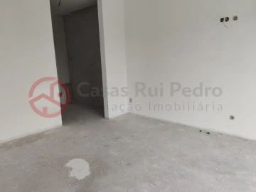 Moradia T4 para Venda em Fernao Ferro