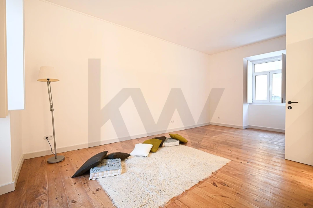 Apartamento T3 para Venda em Queluz e Belas Foto 5