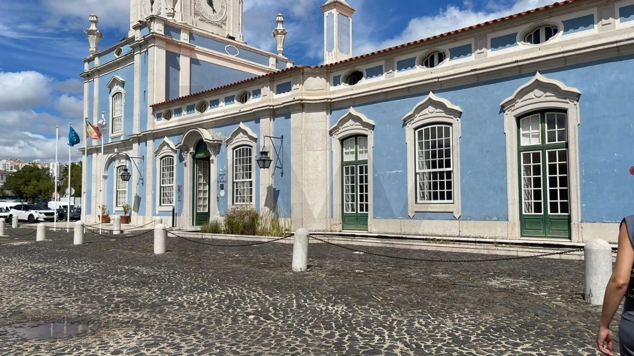 Apartamento T3 para Venda em Queluz e Belas Foto 48