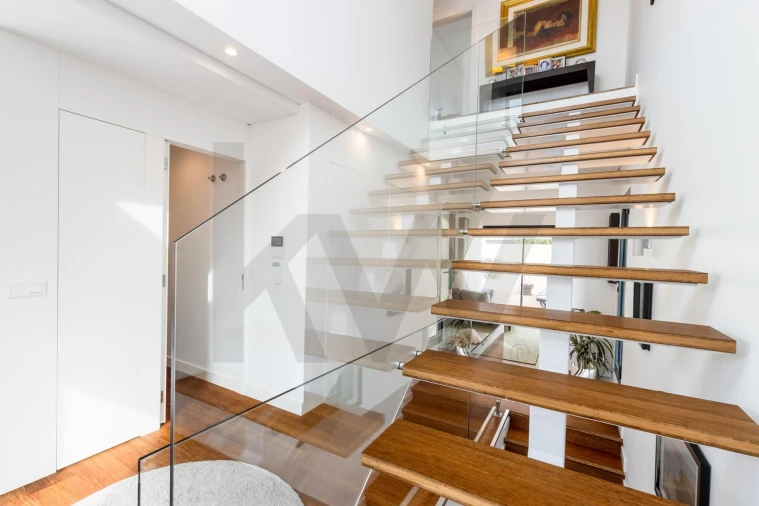 Moradia T4 para Venda em Cascais e Estoril Foto 10