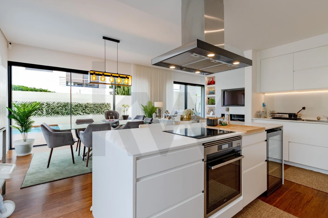 Moradia T4 para Venda em Cascais e Estoril Foto 18