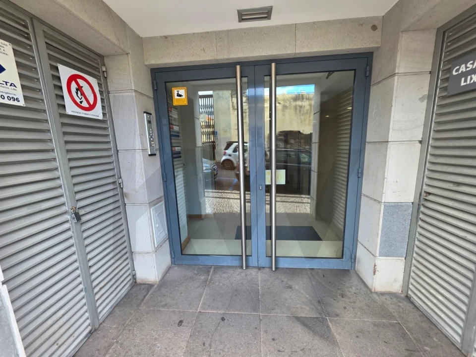 Negócio para Venda em Funchal (Se) Foto 9