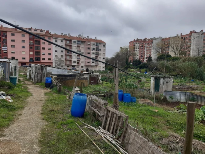Terreno para Venda em Agualva e Mira-Sintra Foto 2