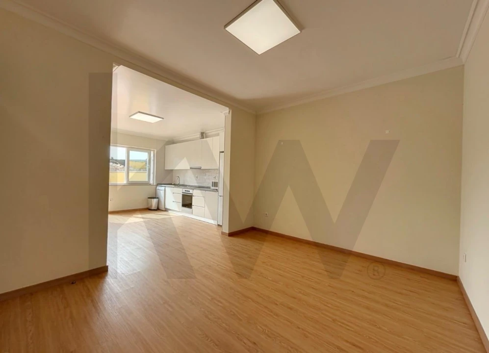 Moradia T3 para Arrendamento em Azambujeira e Malaqueijo Foto 4