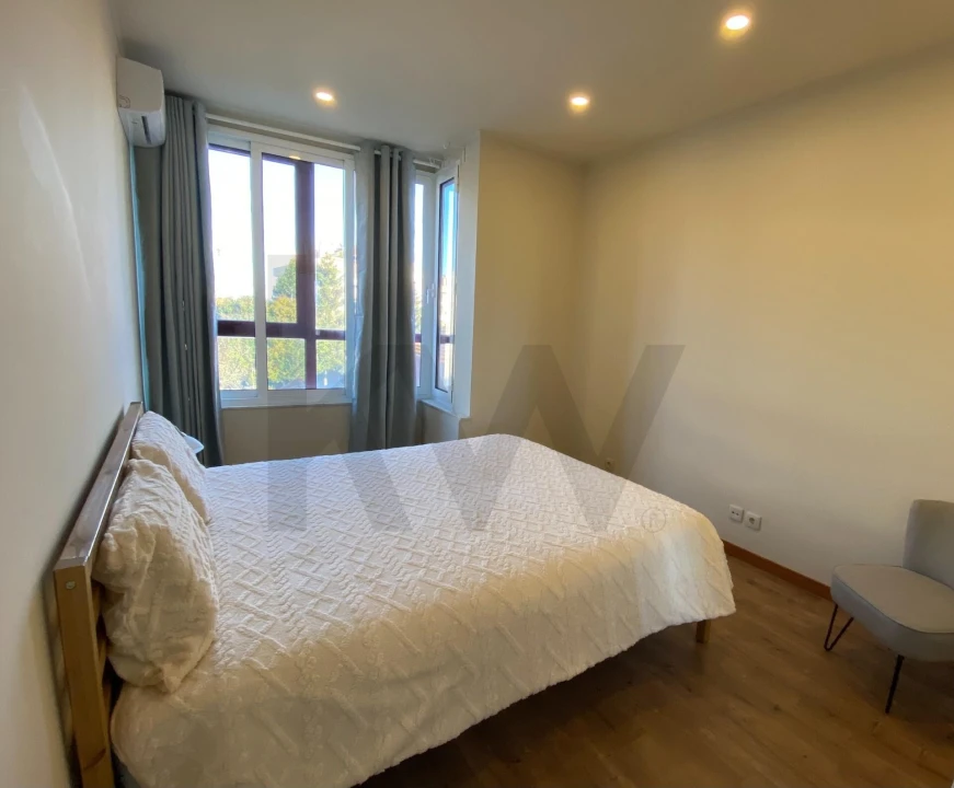 Apartamento T1 para Arrendamento em Mafamude e Vilar do Paraíso Foto 6