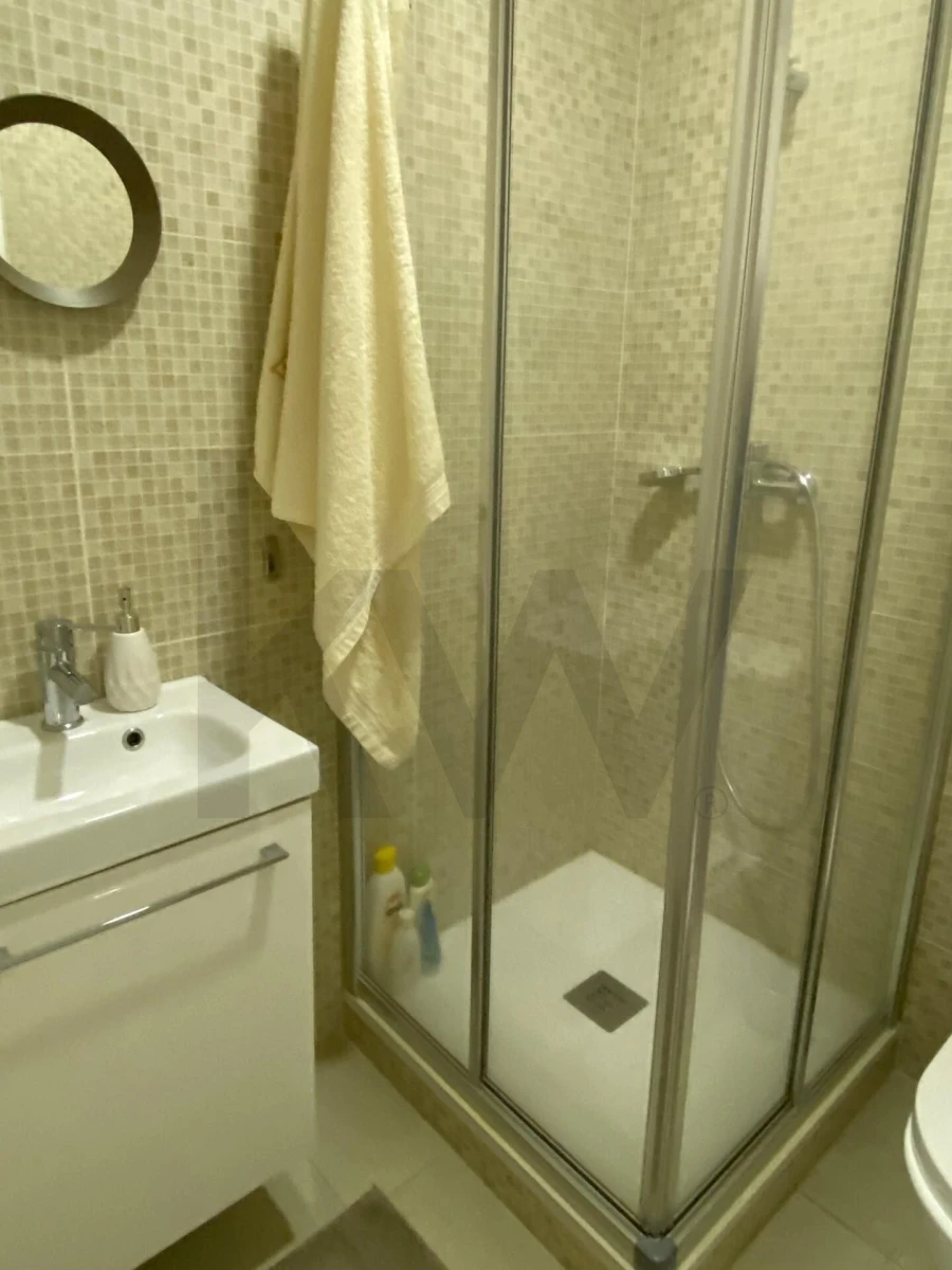 Apartamento T1 para Arrendamento em Mafamude e Vilar do Paraíso Foto 10