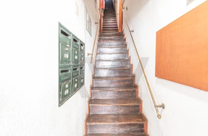 Apartamento T2 para Arrendamento em Santo António