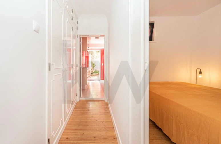 Apartamento T2 para Arrendamento em Santo António Foto 13