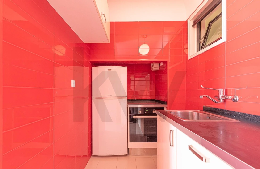 Apartamento T2 para Arrendamento em Santo António Foto 19